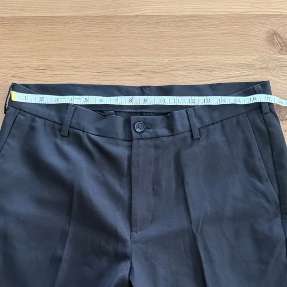NWT Izod Men's Black Dress Pants - Classic Straight Fit - Picture 6 of 8